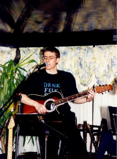 robin plus accoustic guitar